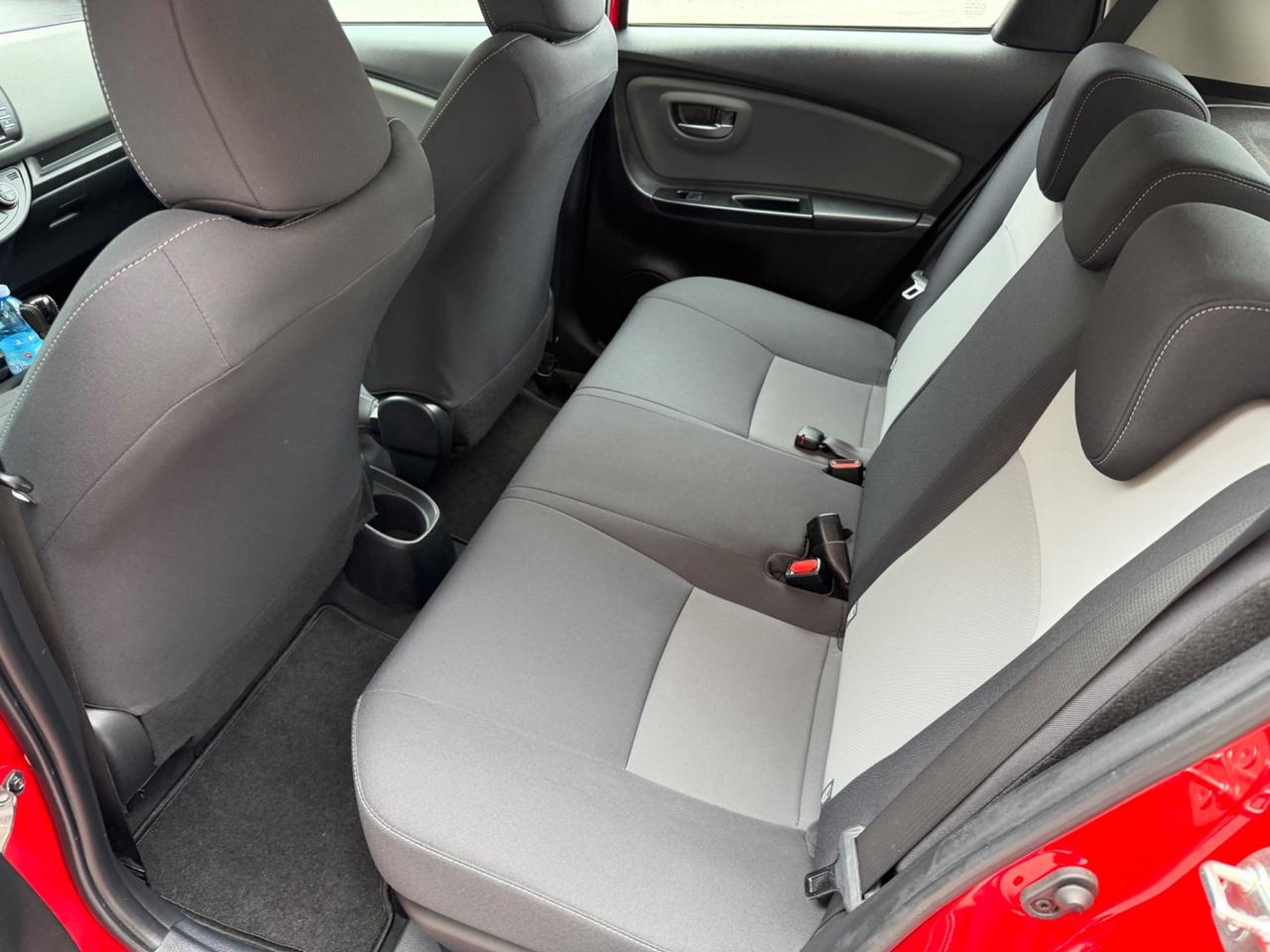 TOYOTA YARIS 1.5 HYBRID AUTOMATICO NEOPATENTATI