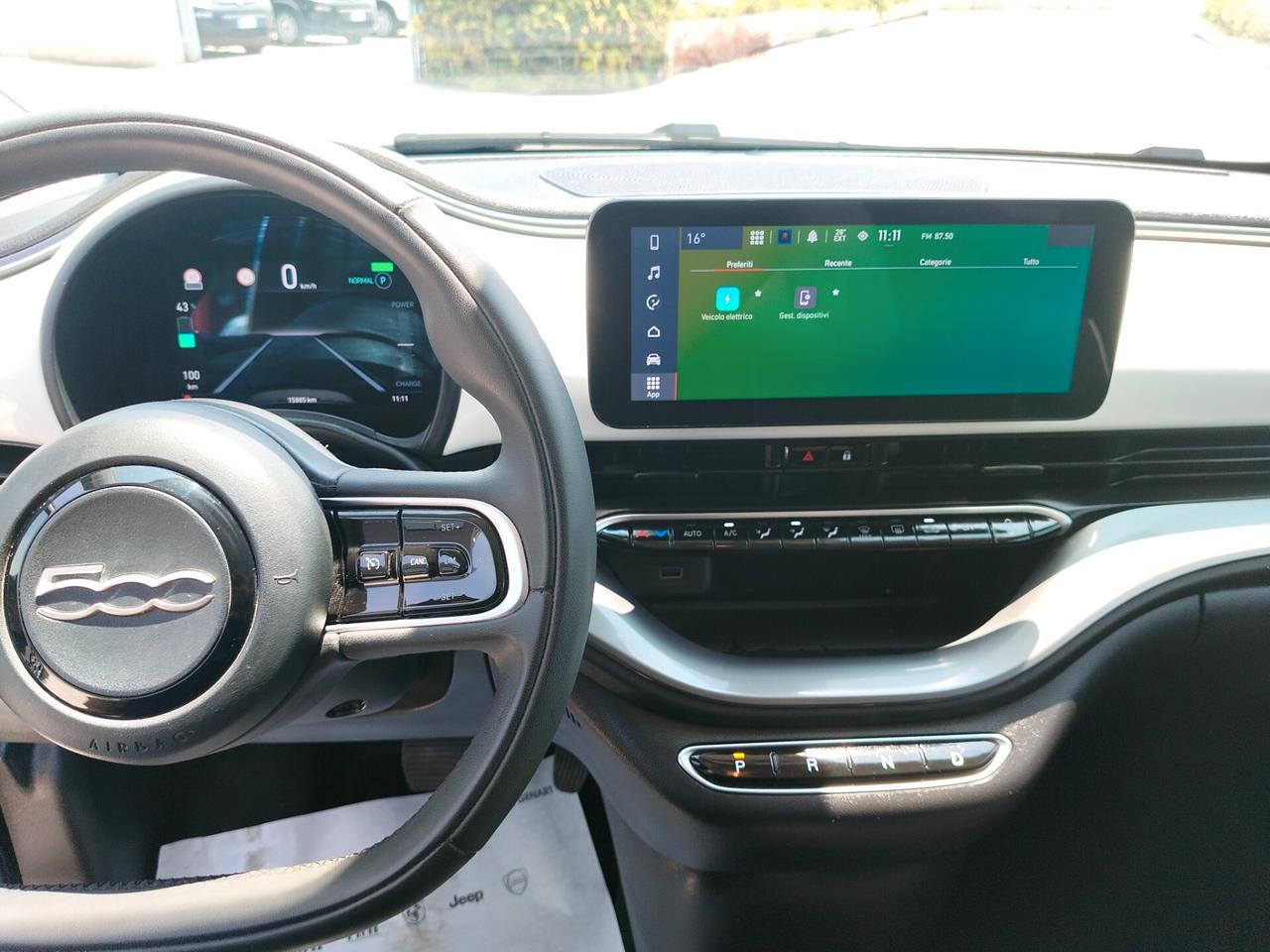 Fiat 500 500e Berlina 42 kWh Icon