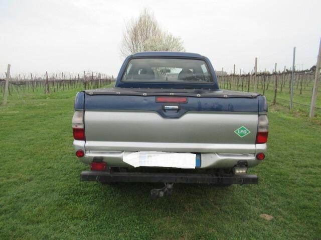 Mitsubishi L200 2.5 Tdi 4x4 G.P.L. Gancio Traino