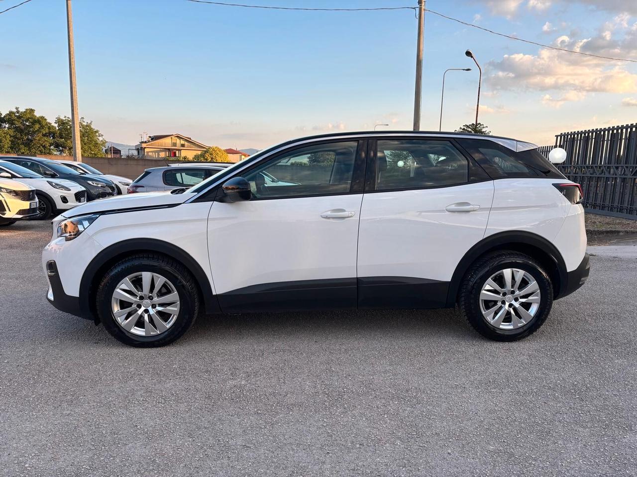 Peugeot 3008 BlueHDi 130 S&S EAT8 Business