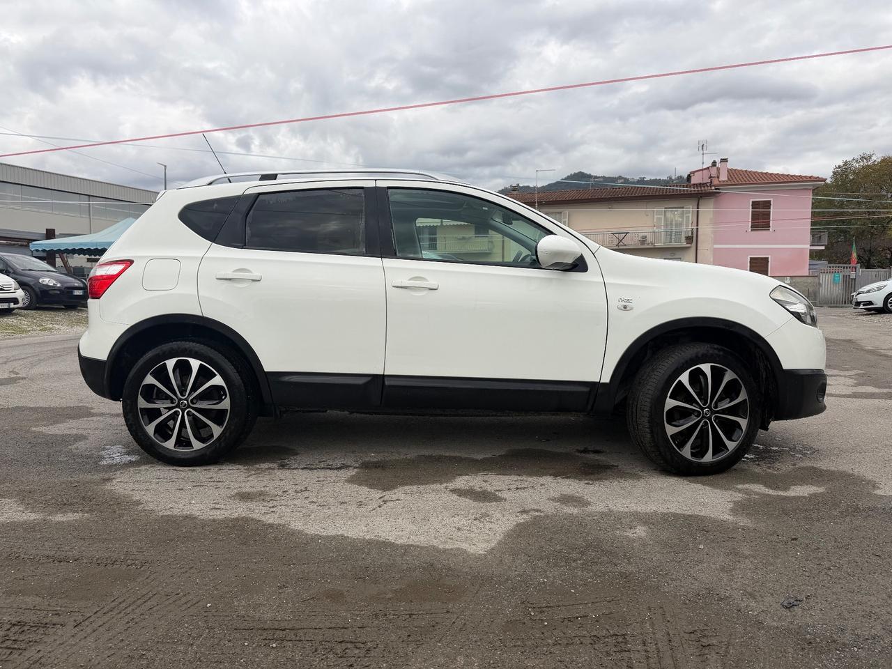 Nissan Qashqai 2.0 dCi DPF Tekna
