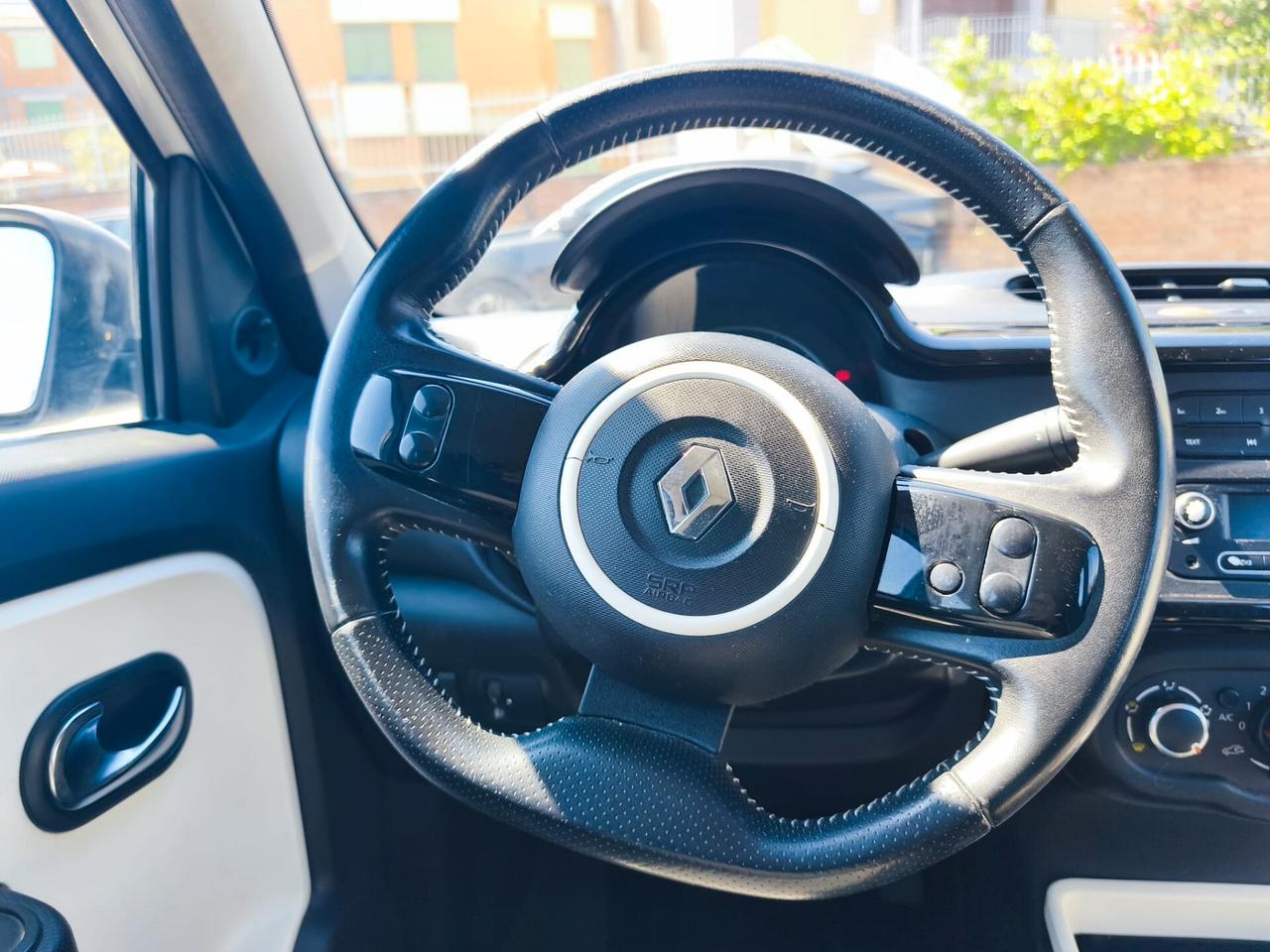 Renault Twingo 1.0 SCe Live