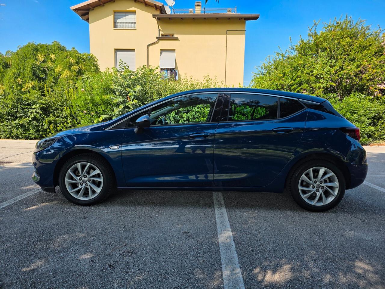 Opel Astra 1.5 CDTI 122 CV S&S AT9 5 porte Business Elegance
