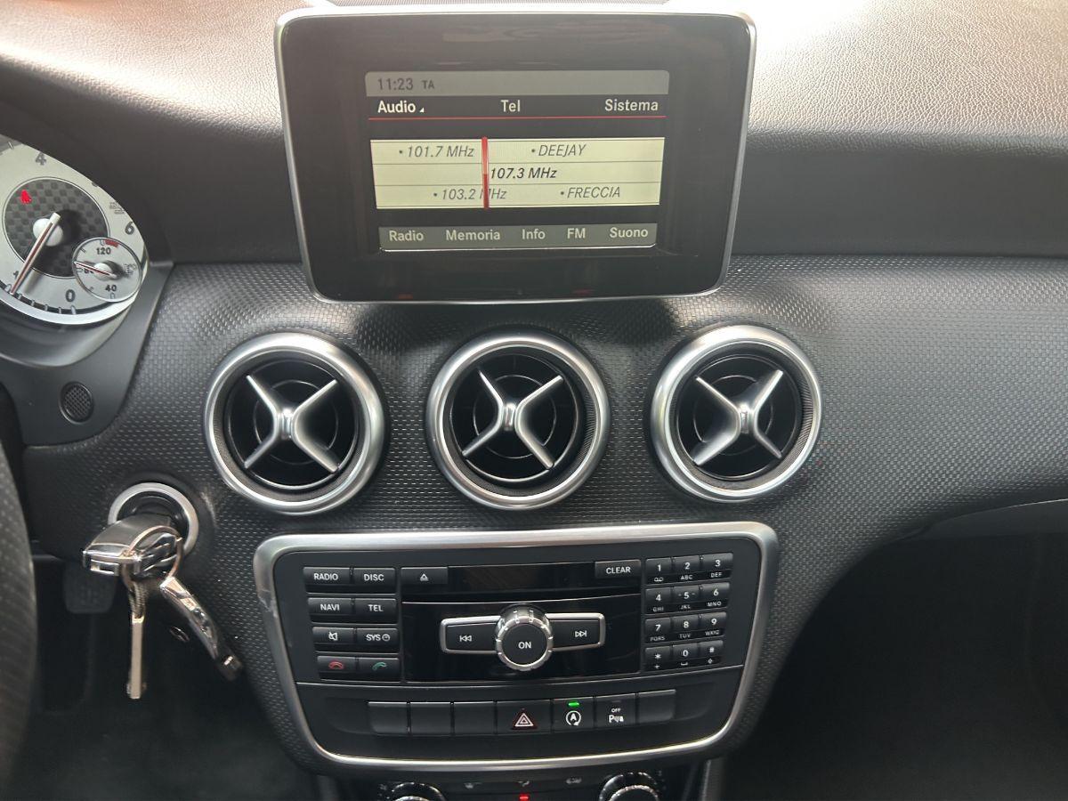 MERCEDES - Classe A - 180 CDI 109CV Premium AMG TETTO