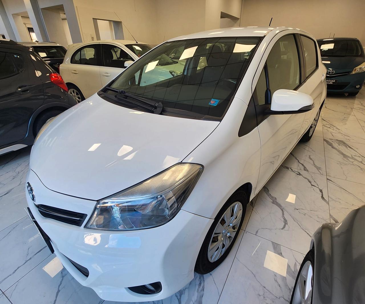 Toyota Yaris 1.4 D-4D 5 porte Lounge