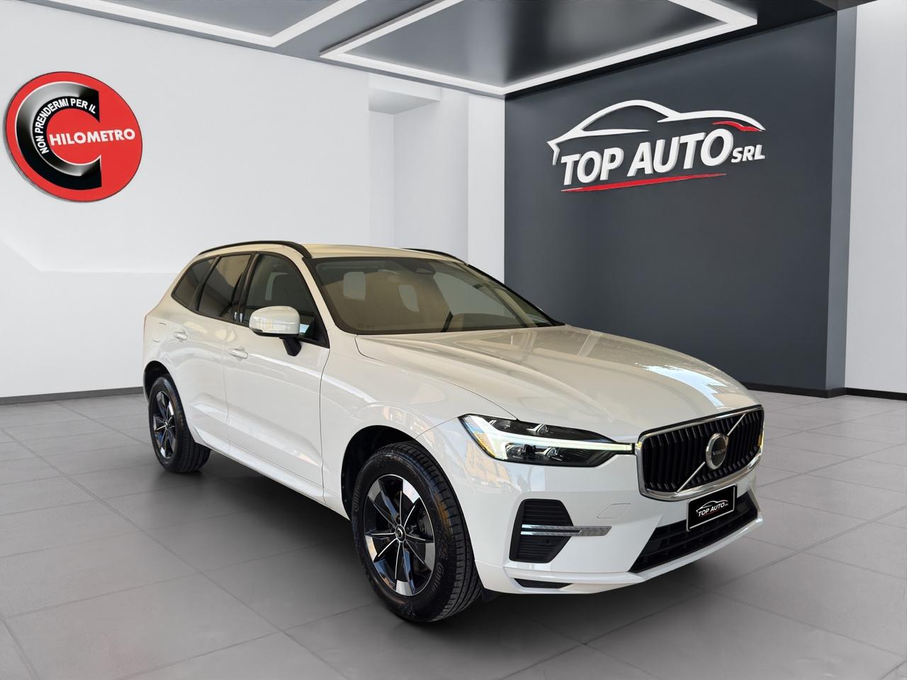 VOLVO XC60 B4 AWD MILD HYBRID MOMENTUM - 2021
