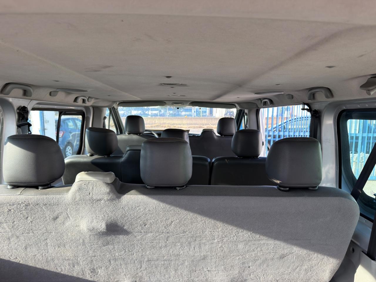 Renault Trafic 2.0dci “9 POSTI”