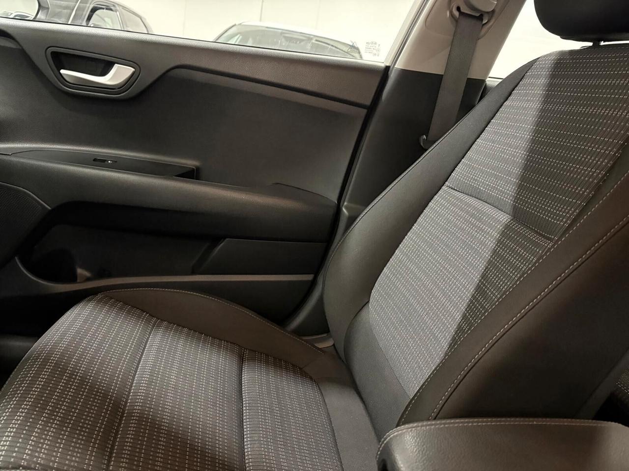 Kia Stonic STYLE 1.0 T-GDi MHEV iMT UNICO PR.