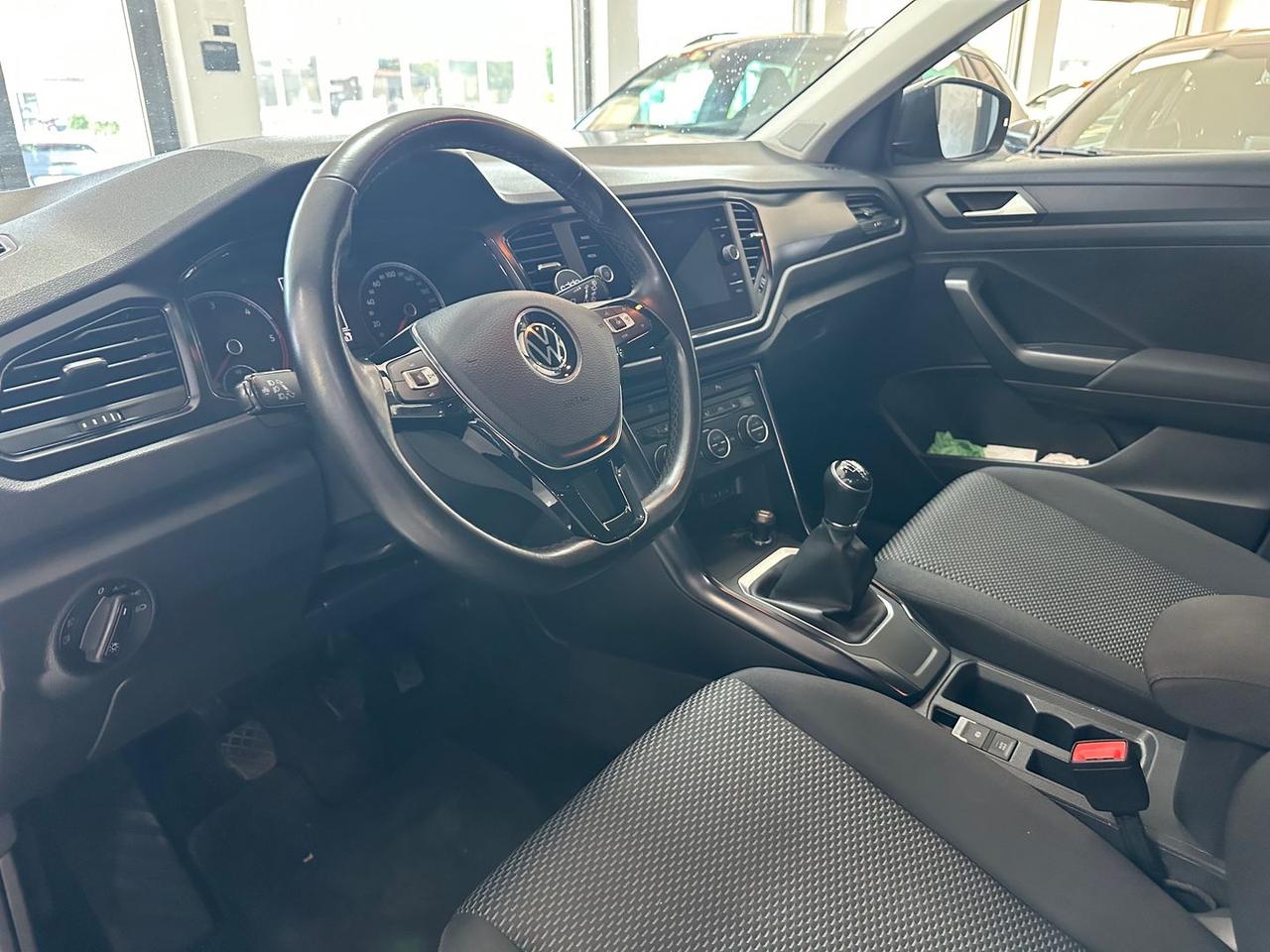 Volkswagen T-Roc Business 1.6 TDI #6023