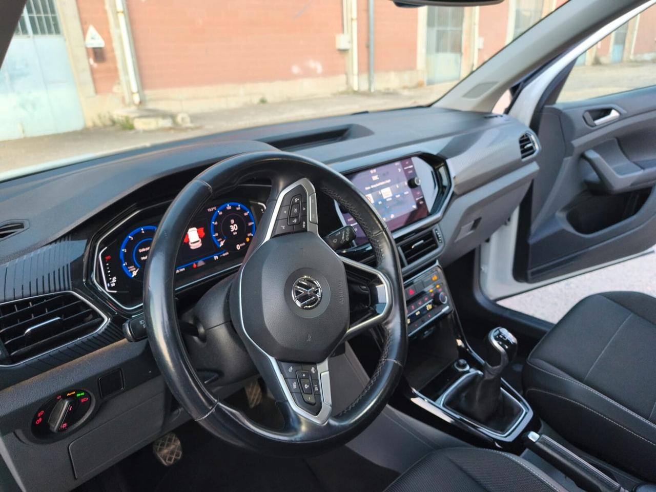 Volkswagen T-Cross 2019---1.0 Benzina