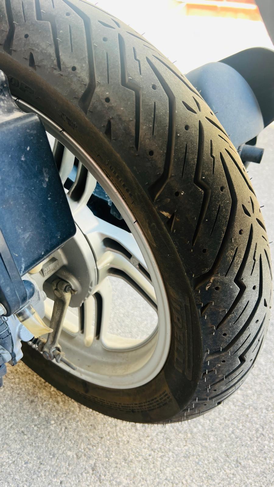 Yamaha Xenter 125 12.000 km