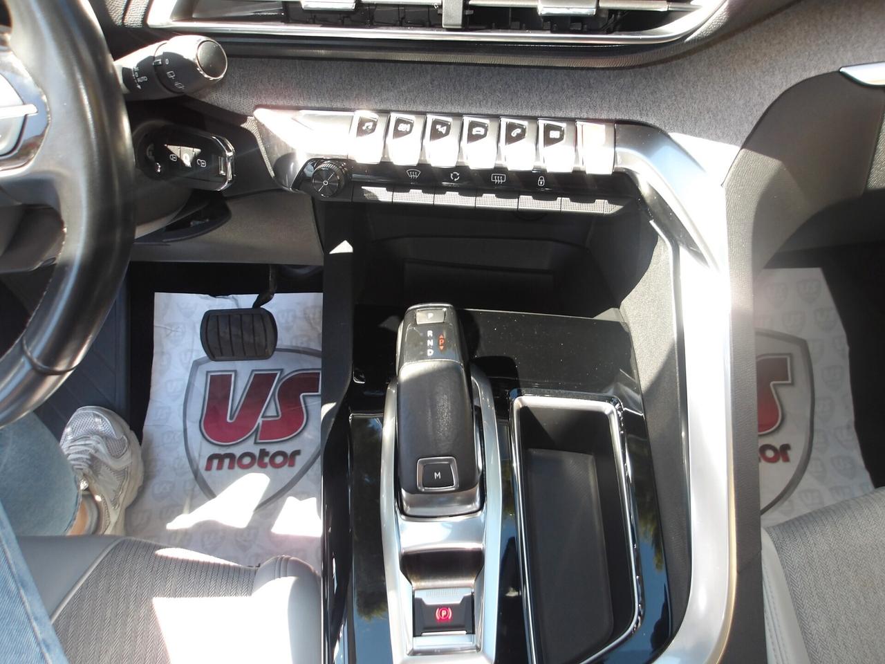PEUGEOT 3008 1.6 BENZ-AUTO-RETROC-NAVI