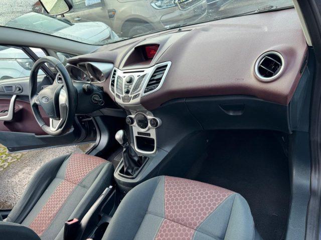 FORD Fiesta + 1.4 TDCi 68CV 5 porte