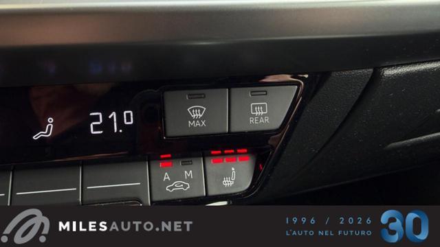 AUDI A3 30 g-tron S tronic Navi ACC Led sedili sport