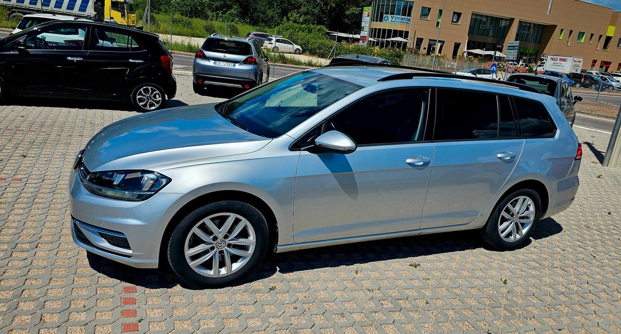 Volkswagen Golf Variant 2.0 TDI DSG Executive BlueMotion Tech.