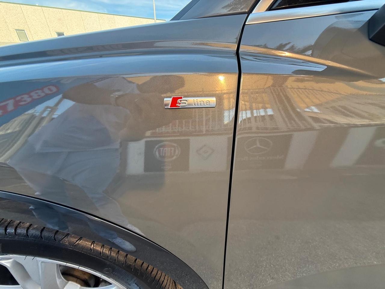 Audi Q3 SPORTBAK 35 TDI S tronic line edition