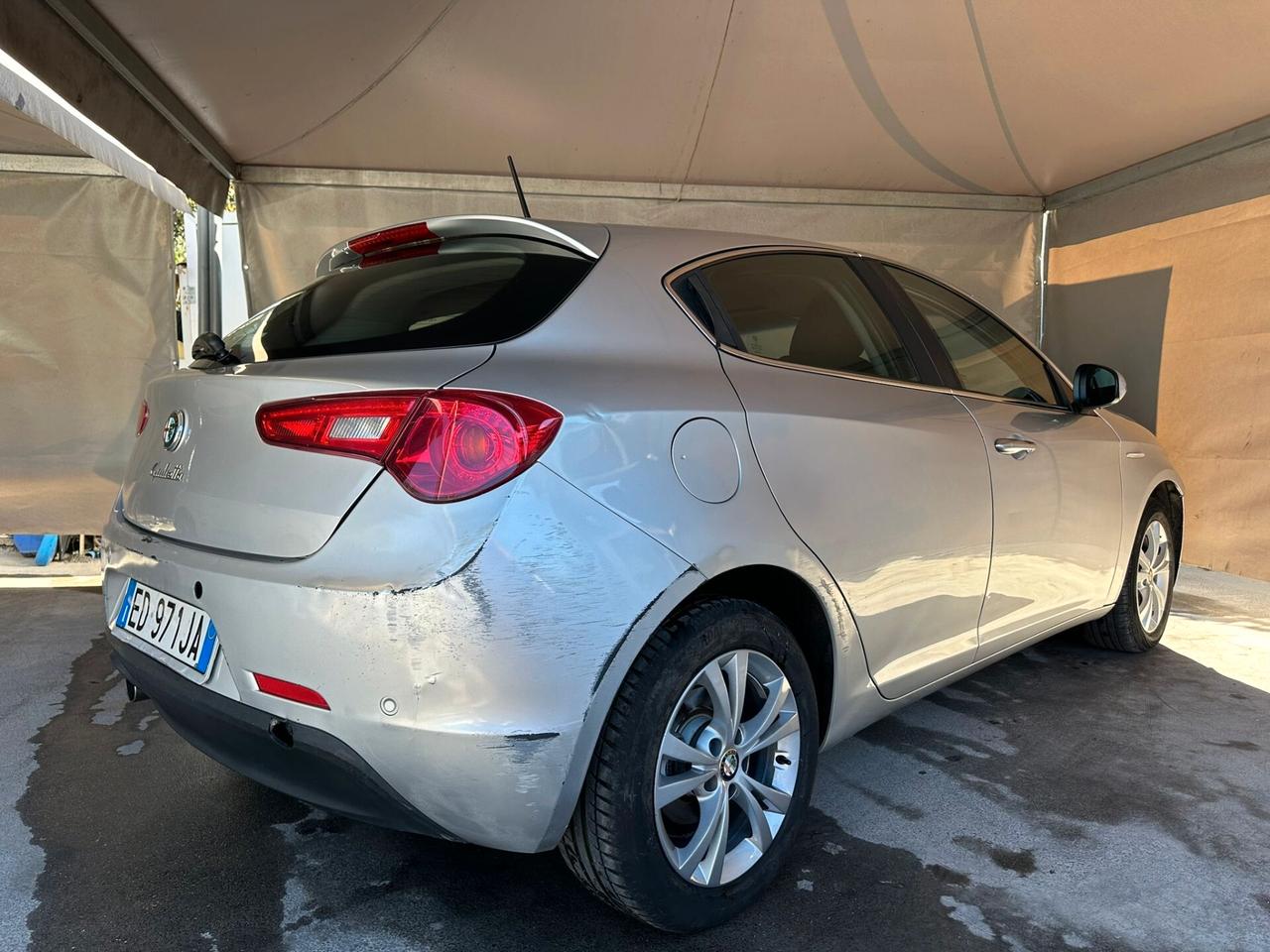 Alfa Romeo Giulietta 1.4 Turbo MultiAir Distinctive GPL