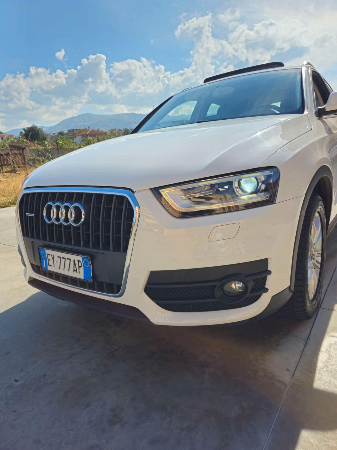 Audi Q3 2.0 TDI quattro S tronic Business