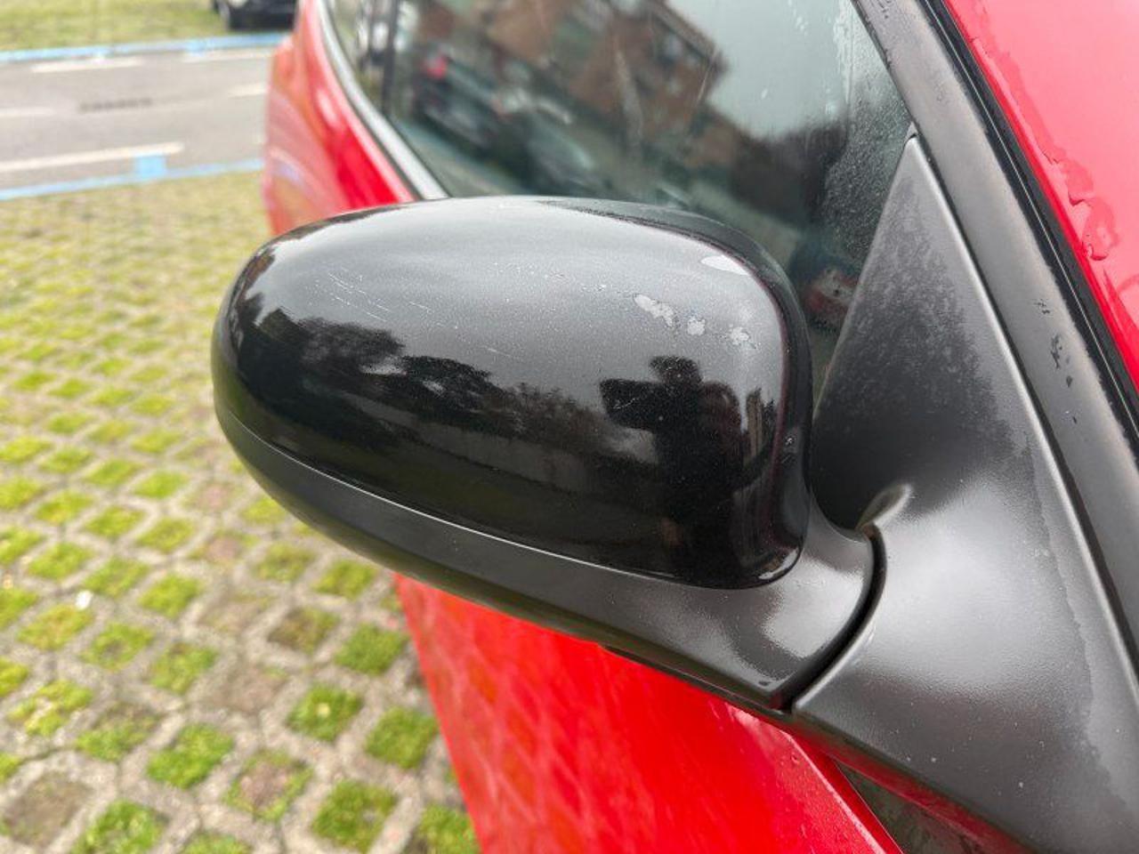 Lancia Ypsilon 1.0 FireFly 5 porte S&S Hybrid Ecochic Silver