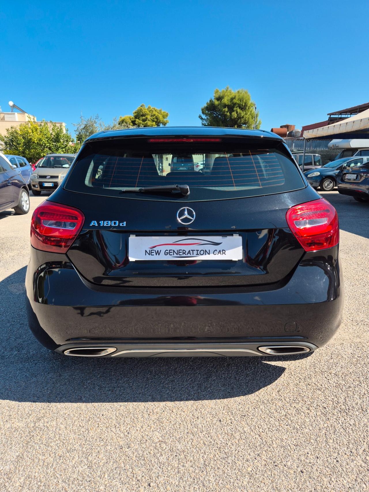 Mercedes-benz A 180 d Premium