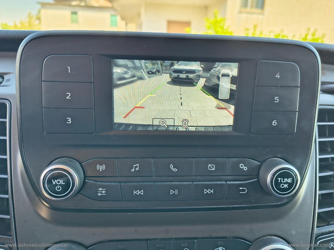 Tran.Cust.320 2.0EcoB.130 PC F.Trend