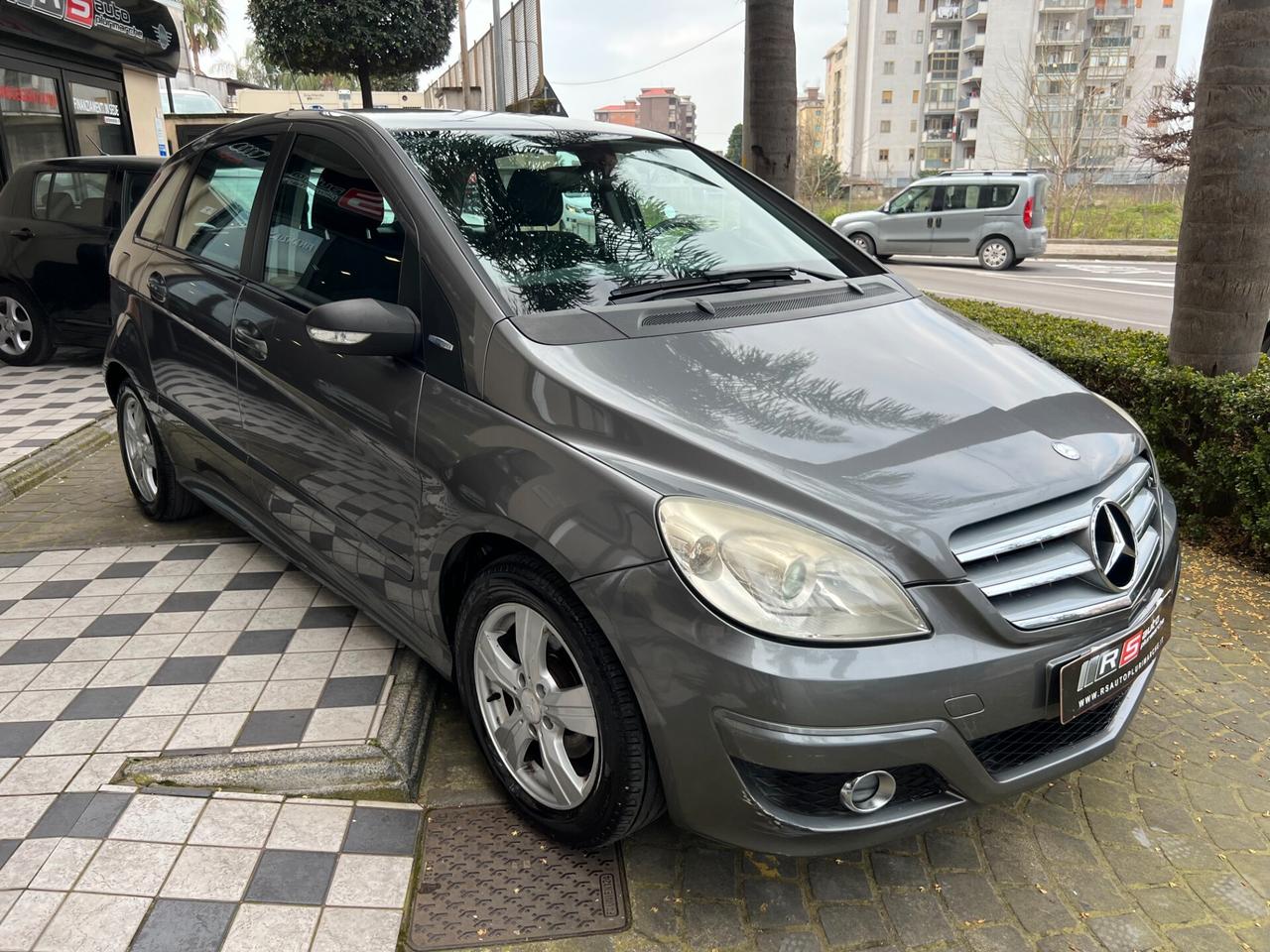 Mercedes-benz B 160 BlueEFFICIENCY GPL