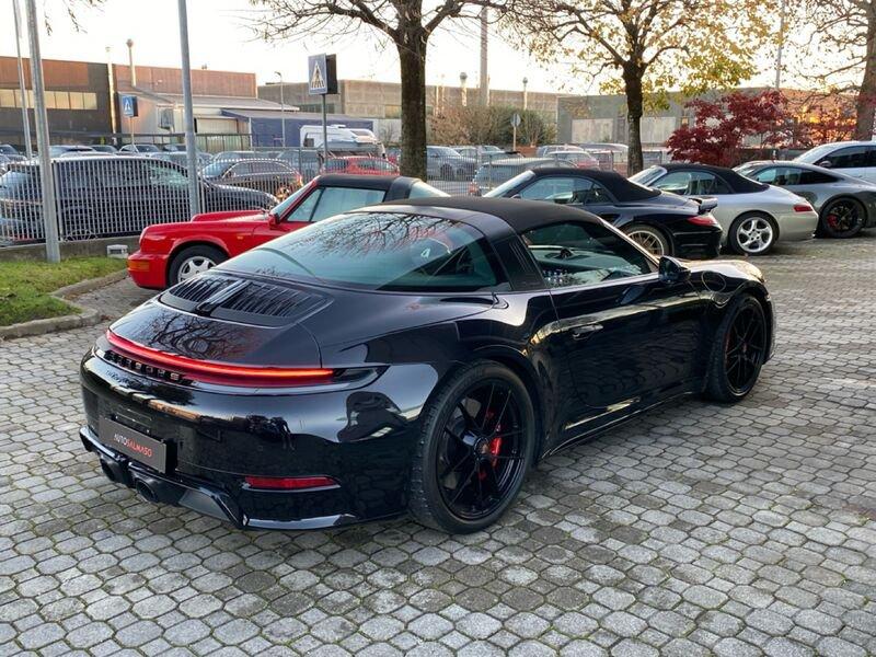 Porsche 911 911 Targa 4 GTS 541 CV (992.2)