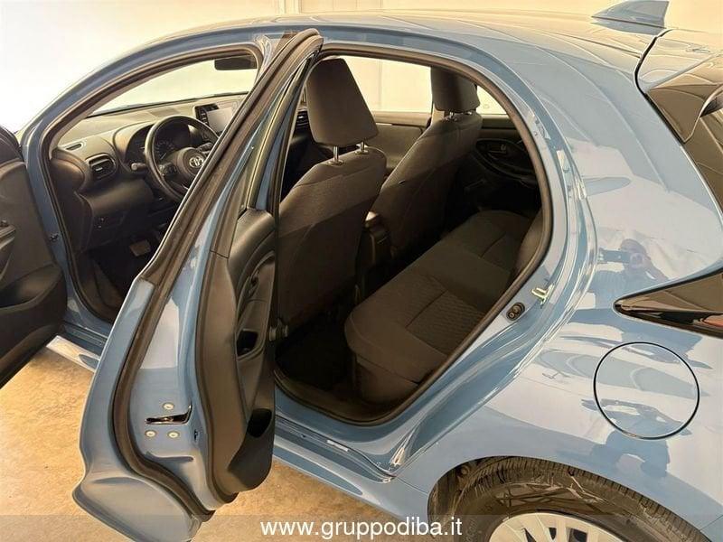 Toyota Yaris IV 2020 1.5h Active