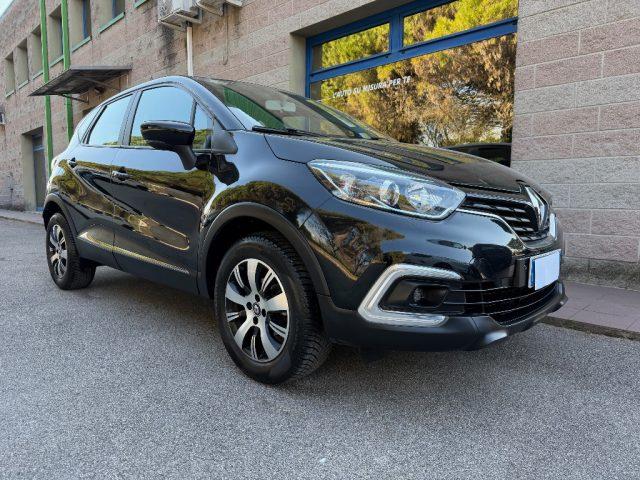 RENAULT Captur 0.9 90CV TCE ENERGY BOSE NAVIGATORE SENSORI PARCH.