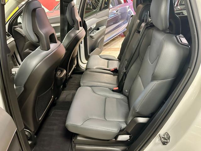VOLVO XC90 B5 AWD 7 posti UNIPRO XENO LED NAVI PELLE!