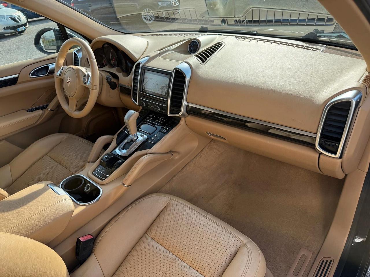Porsche Cayenne 3.0 D ESCLUSIVA FULL AFFARE