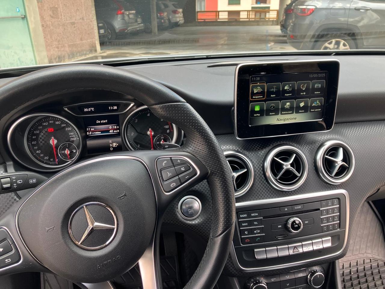 Mercedes-benz A 180 A 180 d Automatic Premium FULL FULL