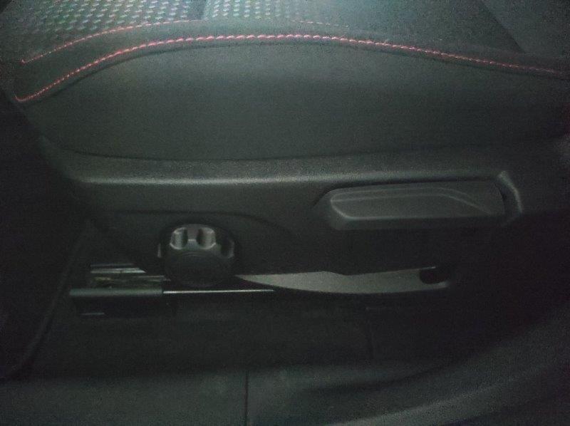 FORD Focus 4ª serie - Focus 1.5 EcoBlue 115 CV automatico 5p. ST-Line