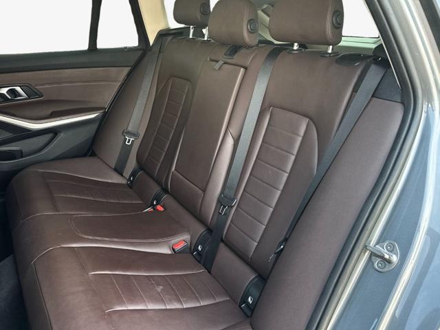 BMW 318 d 48V Touring