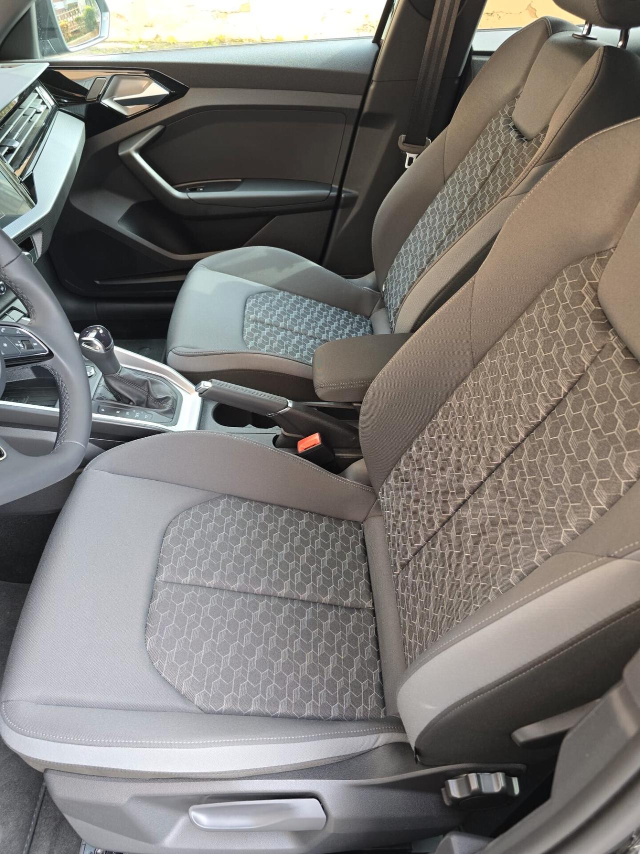 Audi A1 SPB 35 TFSI S tronic Identity Black