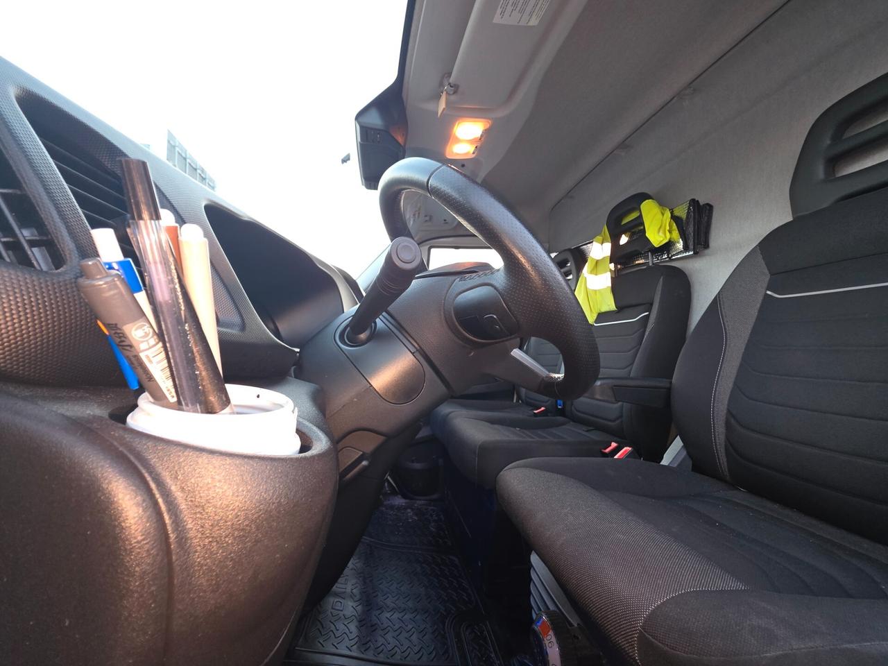 Iveco Daily 35-140 full automatico ancora garanzia casa