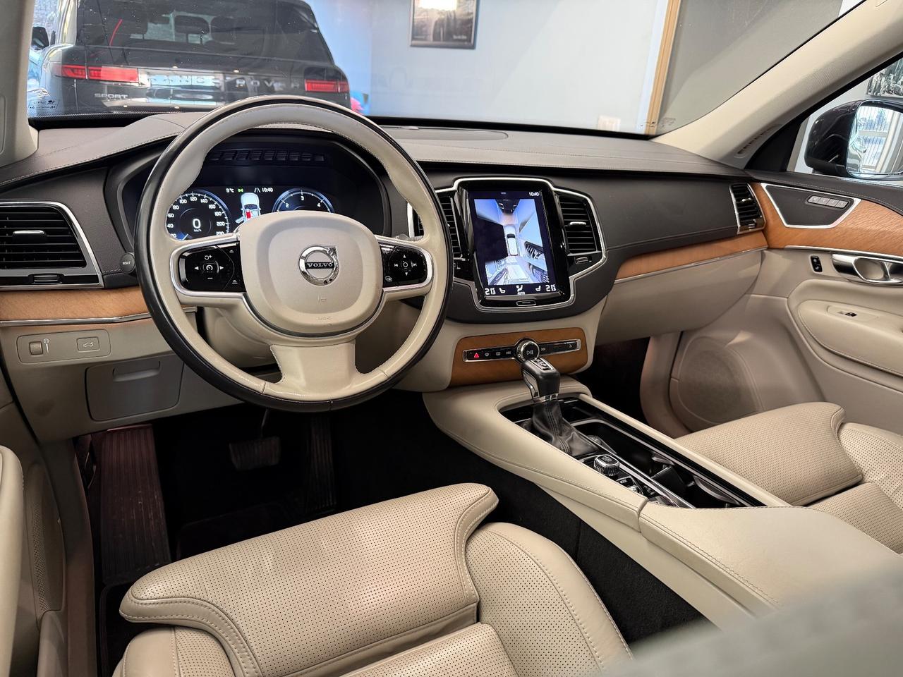 Volvo XC 90 XC90 B5 (d) AWD Geartronic 7 posti Momentum