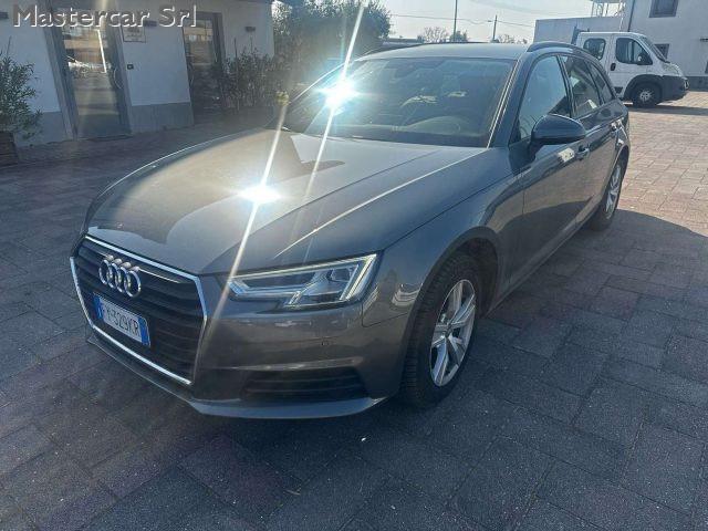 AUDI A4 Avant 30 2.0 tdi Business 122cv s-tronic - FY329KR