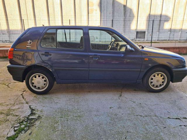 VOLKSWAGEN Golf 1.6 cat 5 porte ISCRITTA ASI OK NEOPATENTATI