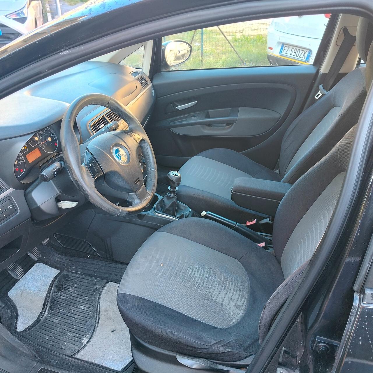 Fiat Grande Punto 1.3 MJT 90 CV 5 porte Dynamic