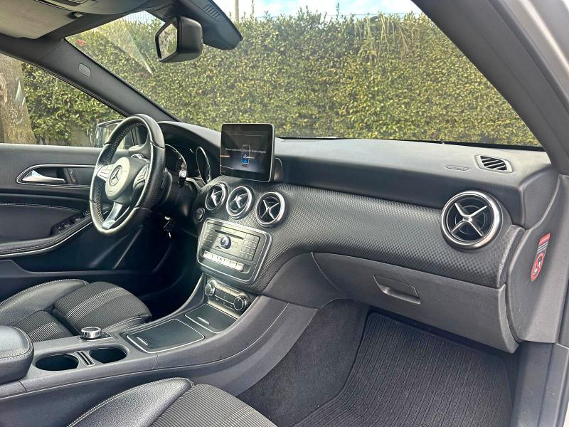Mercedes A 180 D Premium 7G-DCT my16