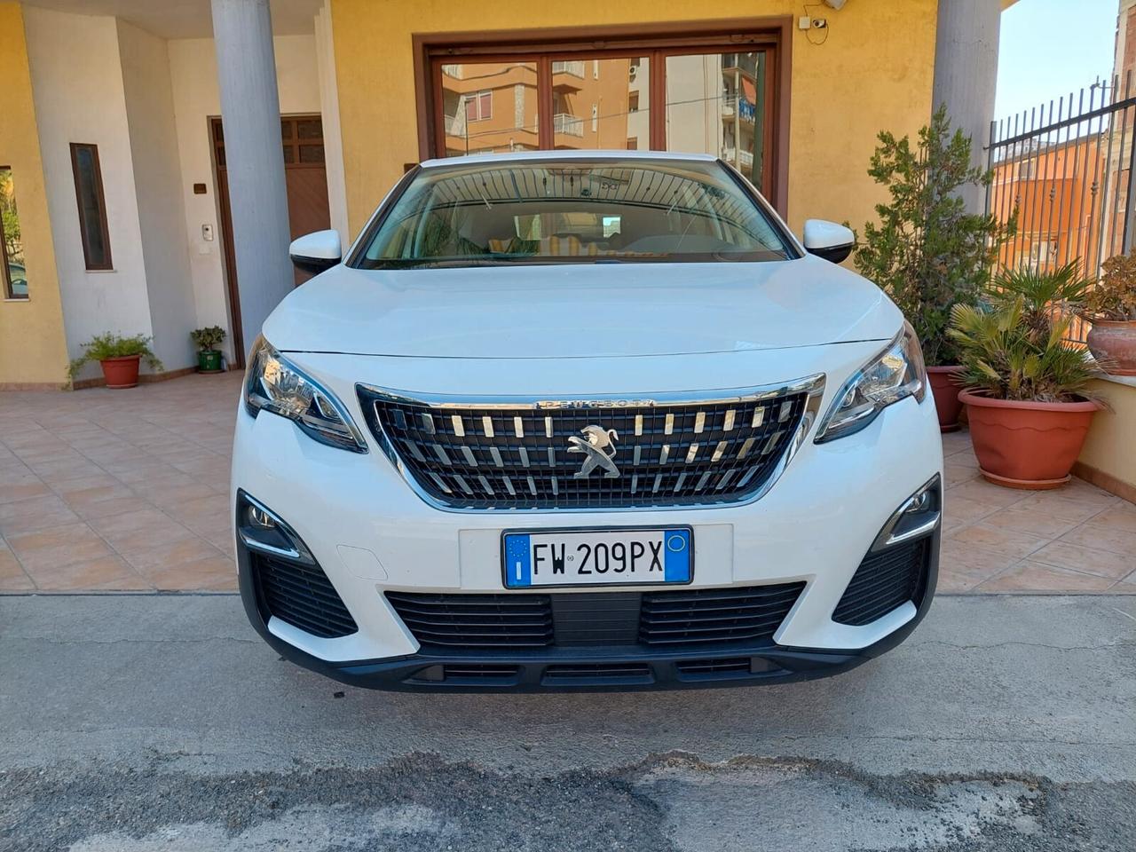 Peugeot 3008 BlueHDi 130 S&S Business