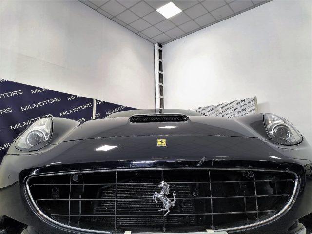 FERRARI California DCT