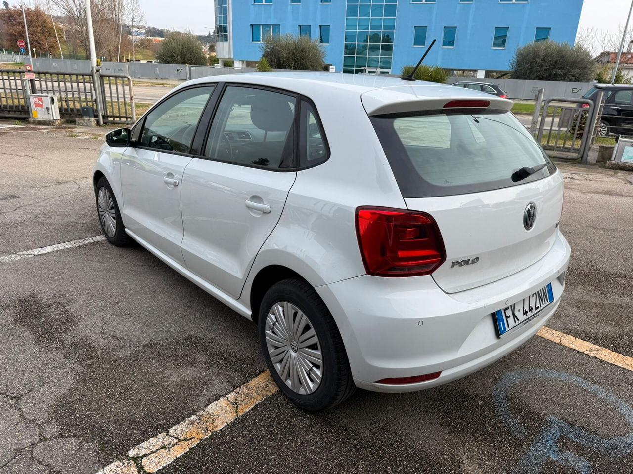 VOLKSWAGEN POLO 1,4 TDI 75 CV COMFORTLINE 5P