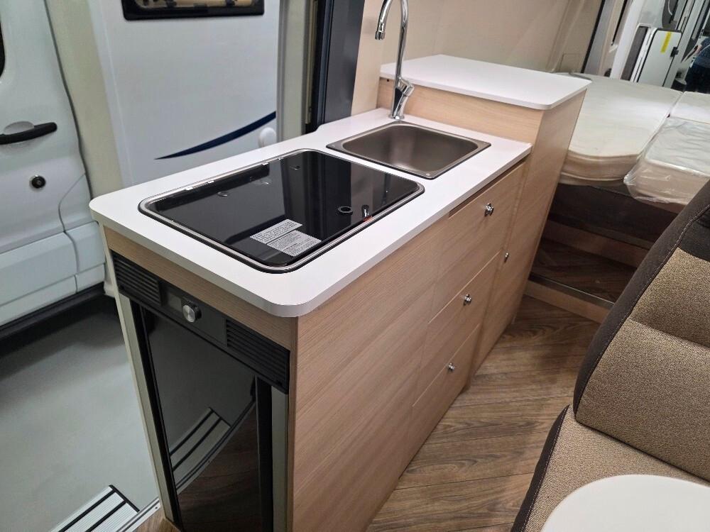 CAMPER VAN CHALLENGER V 217 START EDITION