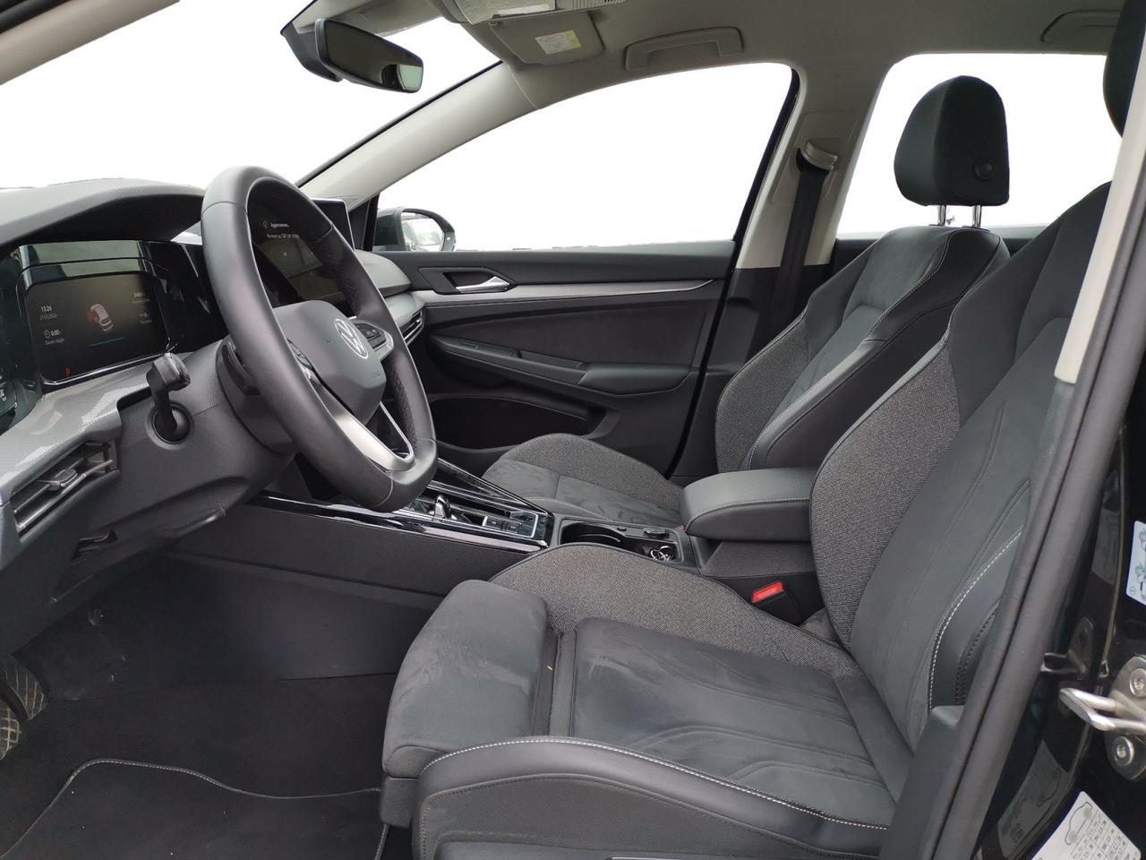 VOLKSWAGEN Golf VIII 2024 - Golf 2.0 tdi Style 150cv dsg