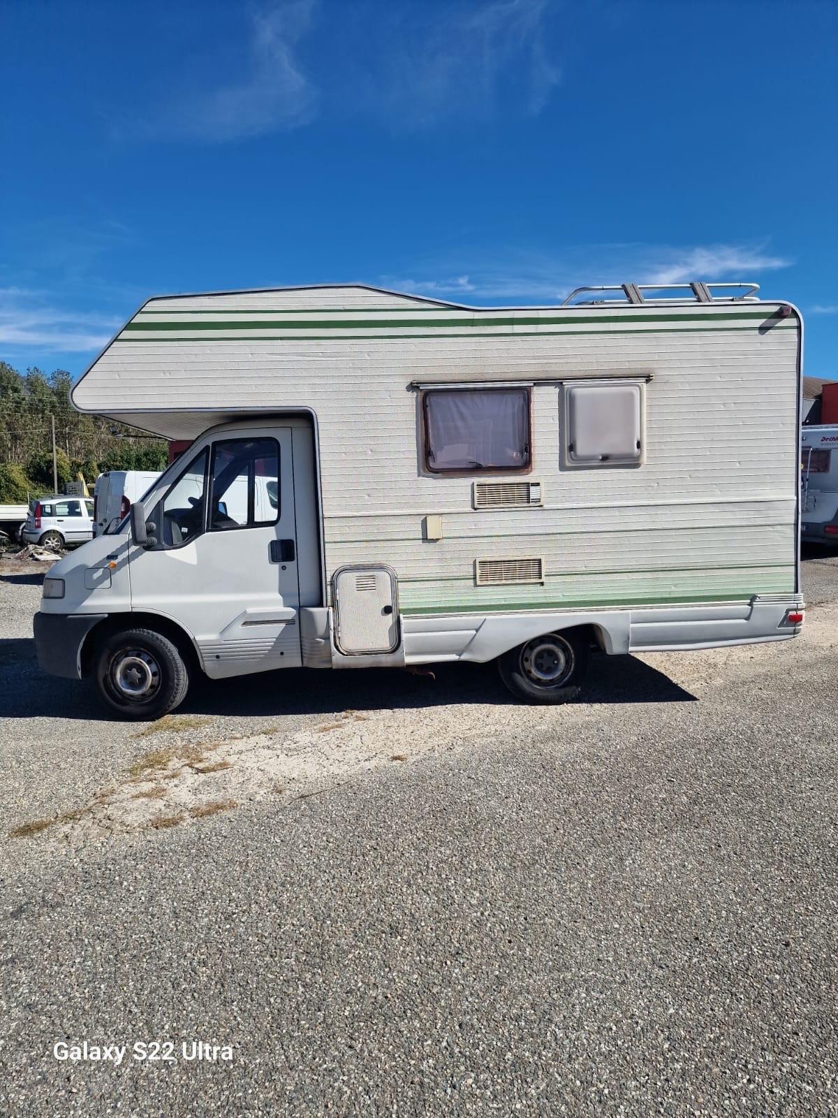 492 MANSARDATO riviera del 1997 in saldo