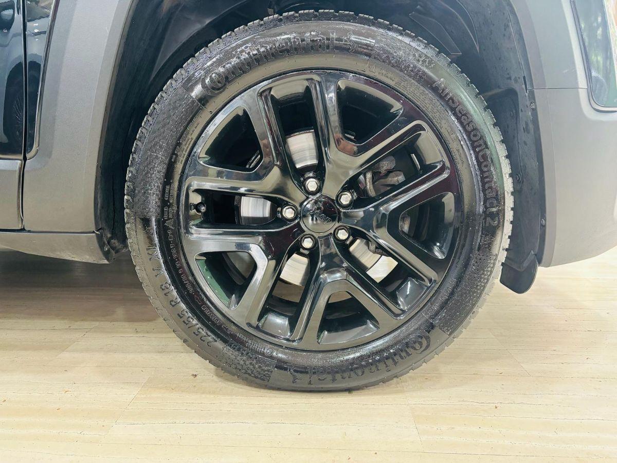 Jeep Renegade 1.6 M.Jet 120cv Dawn of Justice Total Black