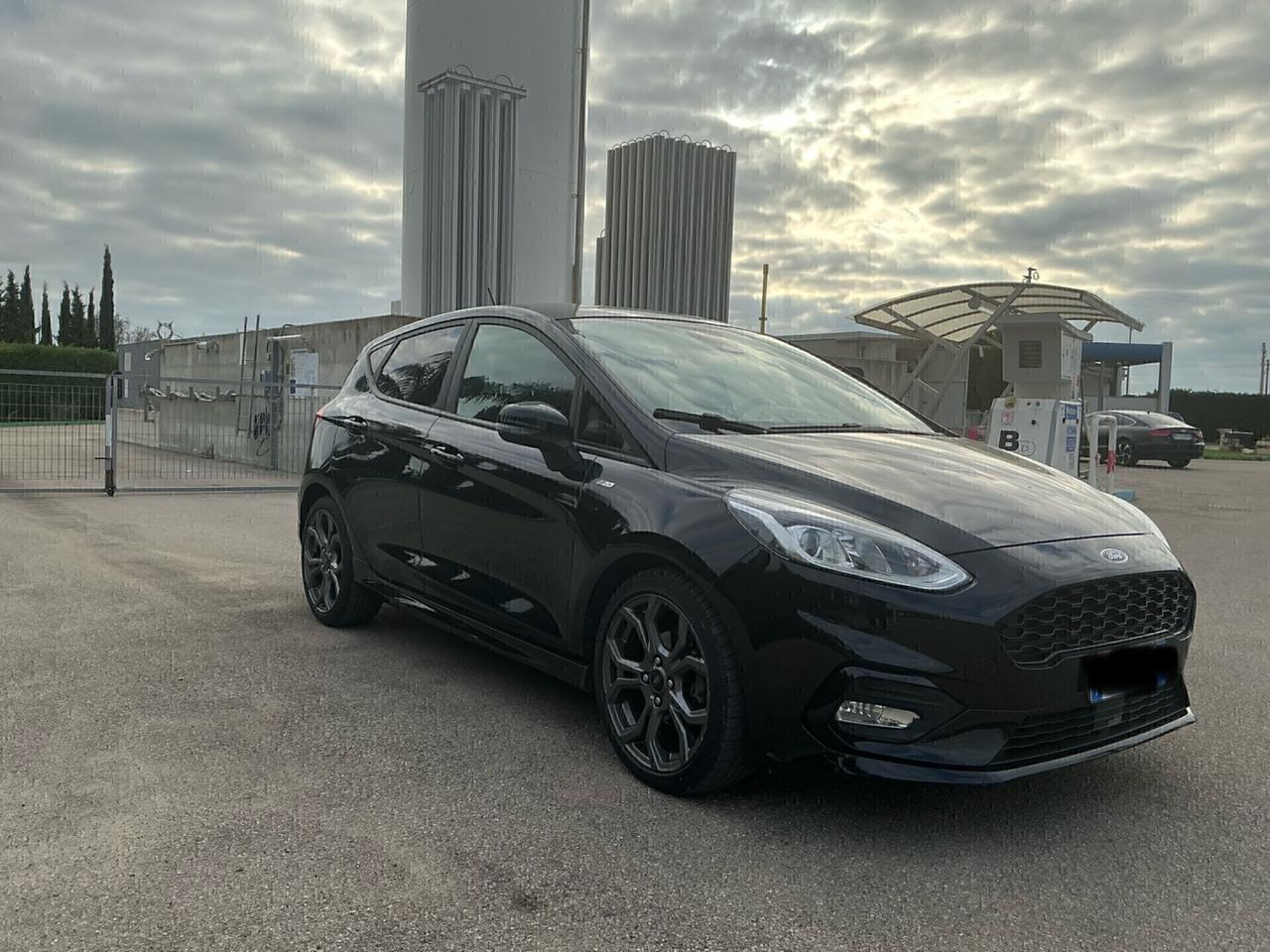 Ford Fiesta 1.5 TDCi 5 porte ST-Line