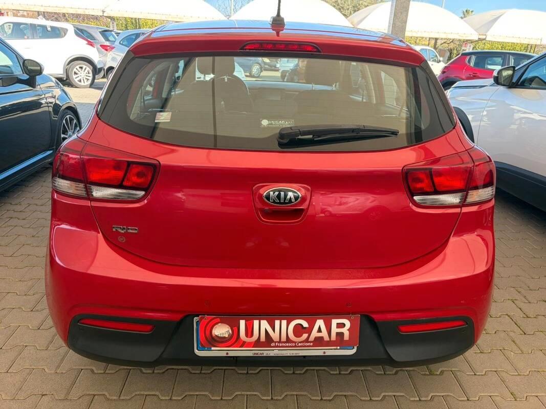 Kia Rio 5 Porte 1.2 Evolution Gpl 82cv